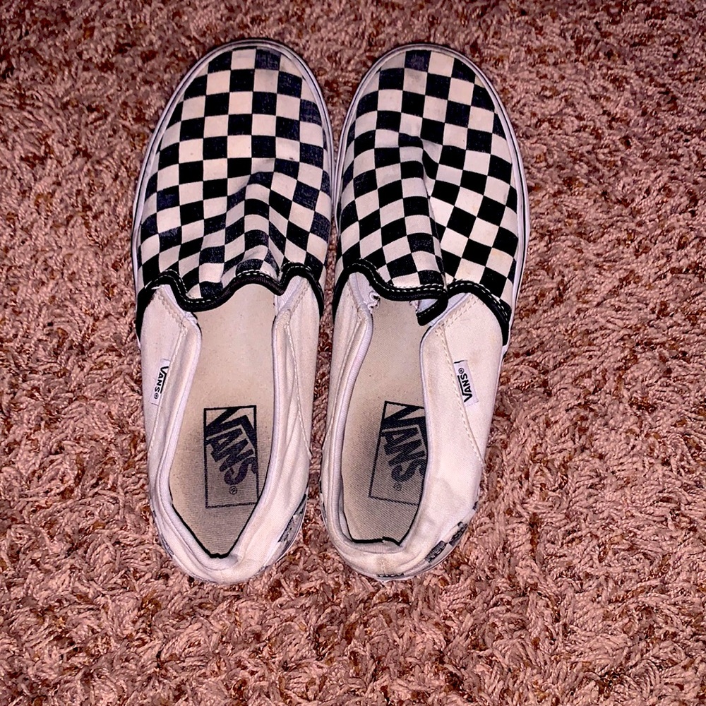black and white checkered vans